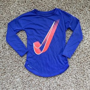 💕 Girls Nike Dri-Fit long sleeve size small Purple EUC